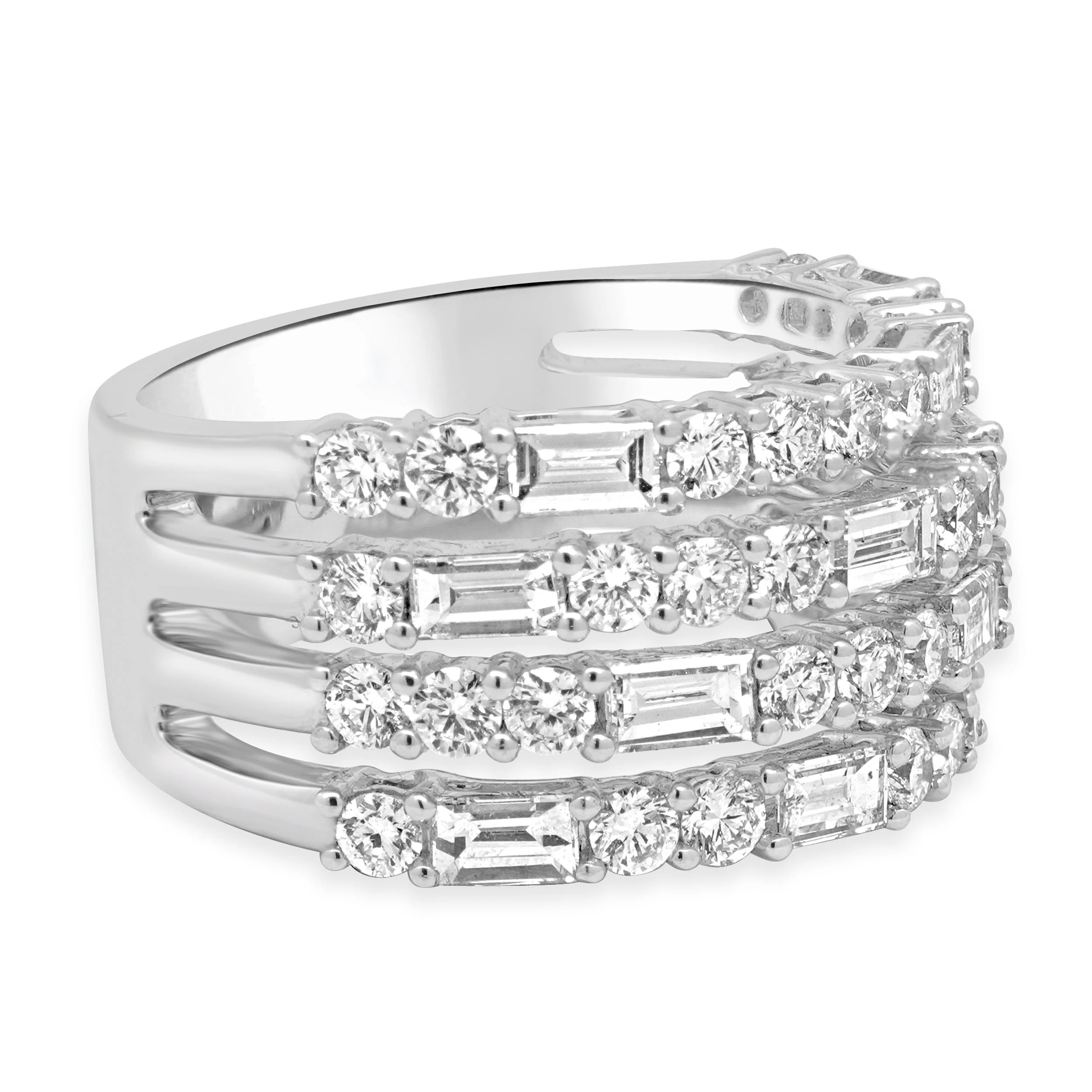 14 Karat White Gold 4-Row Round and Baguette Cut Diamond Band - Image 3