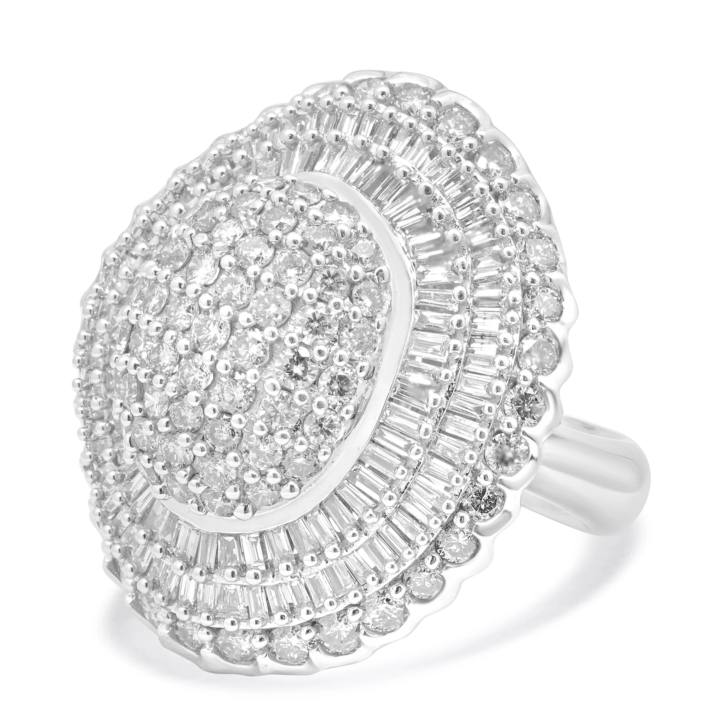 14 Karat White Gold Oval Diamond Cluster Ring - Image 3