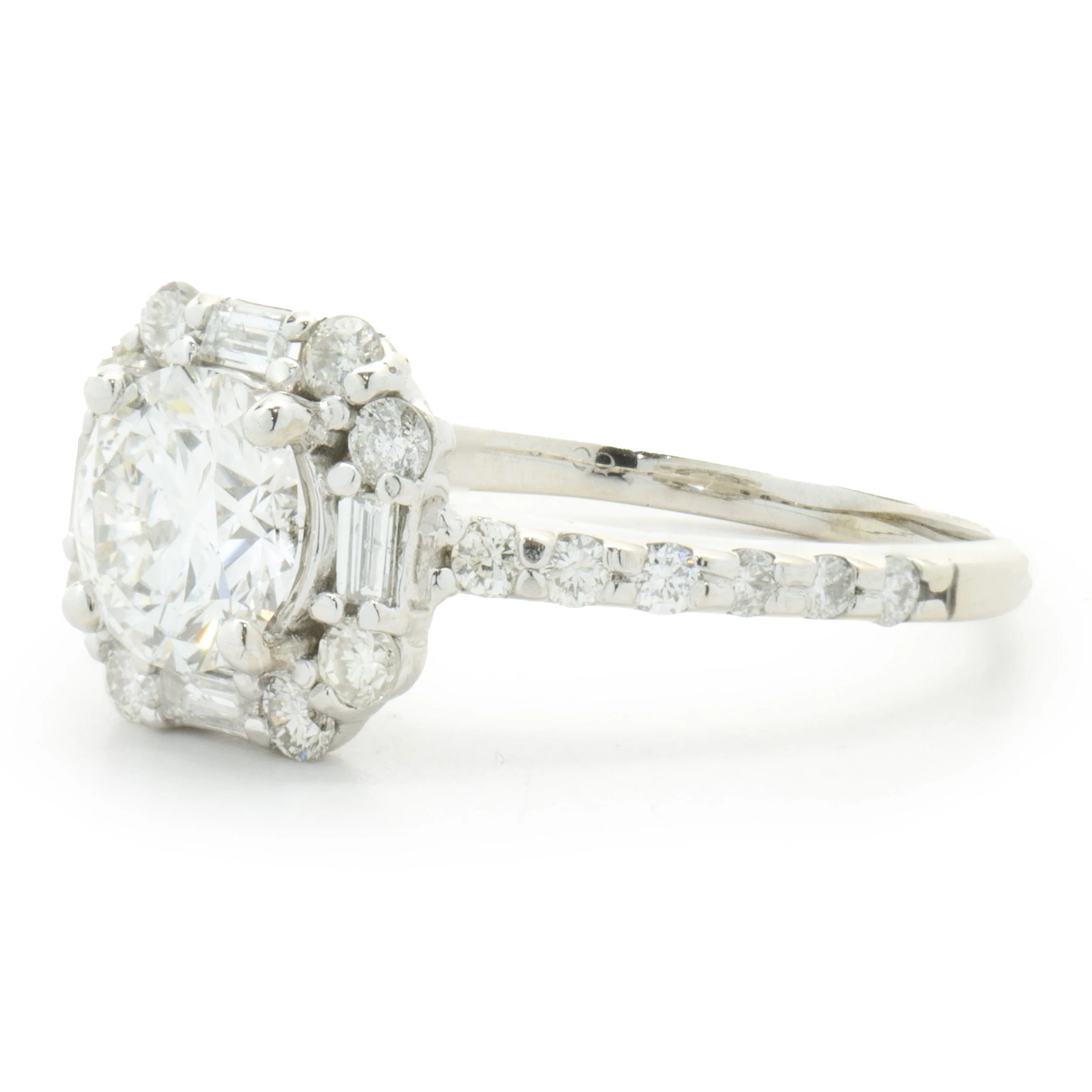 14 Karat White Gold Round Brilliant Cut Diamond Engagement Ring - Image 2