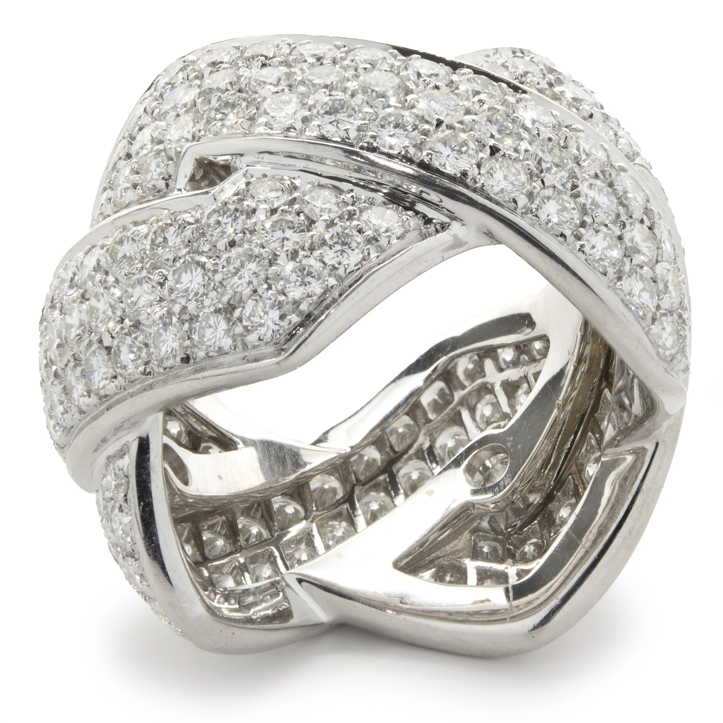 18 Karat White Gold Pave Diamond Z Crossover Band - Image 4