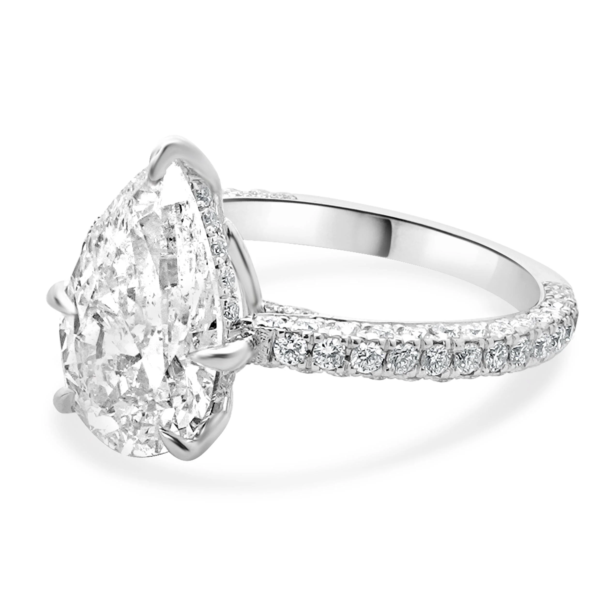 18 Karat White Gold Pear Diamond Engagement Ring - Image 2