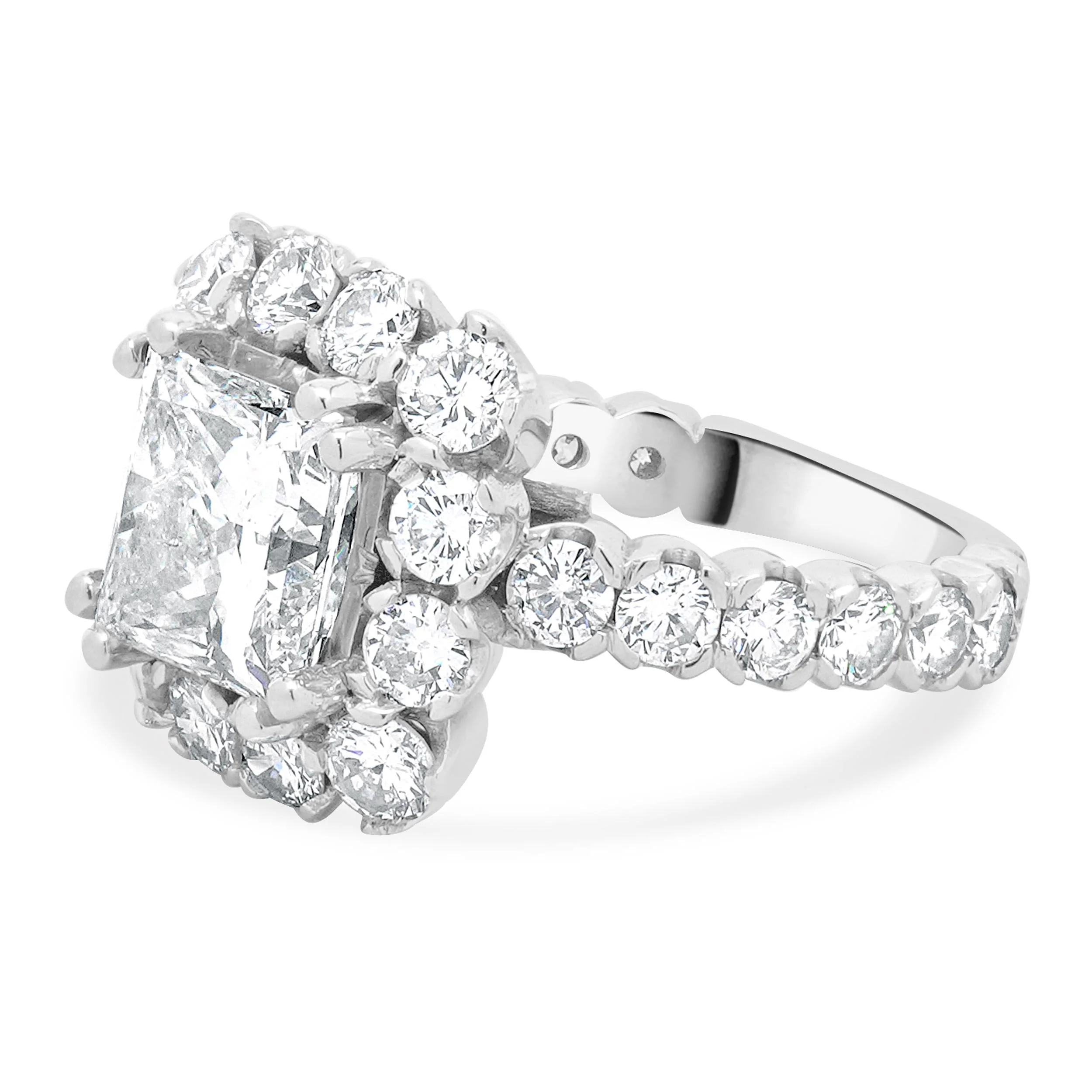 18 Karat White Gold Princess Cut Diamond Engagement Ring - Image 2