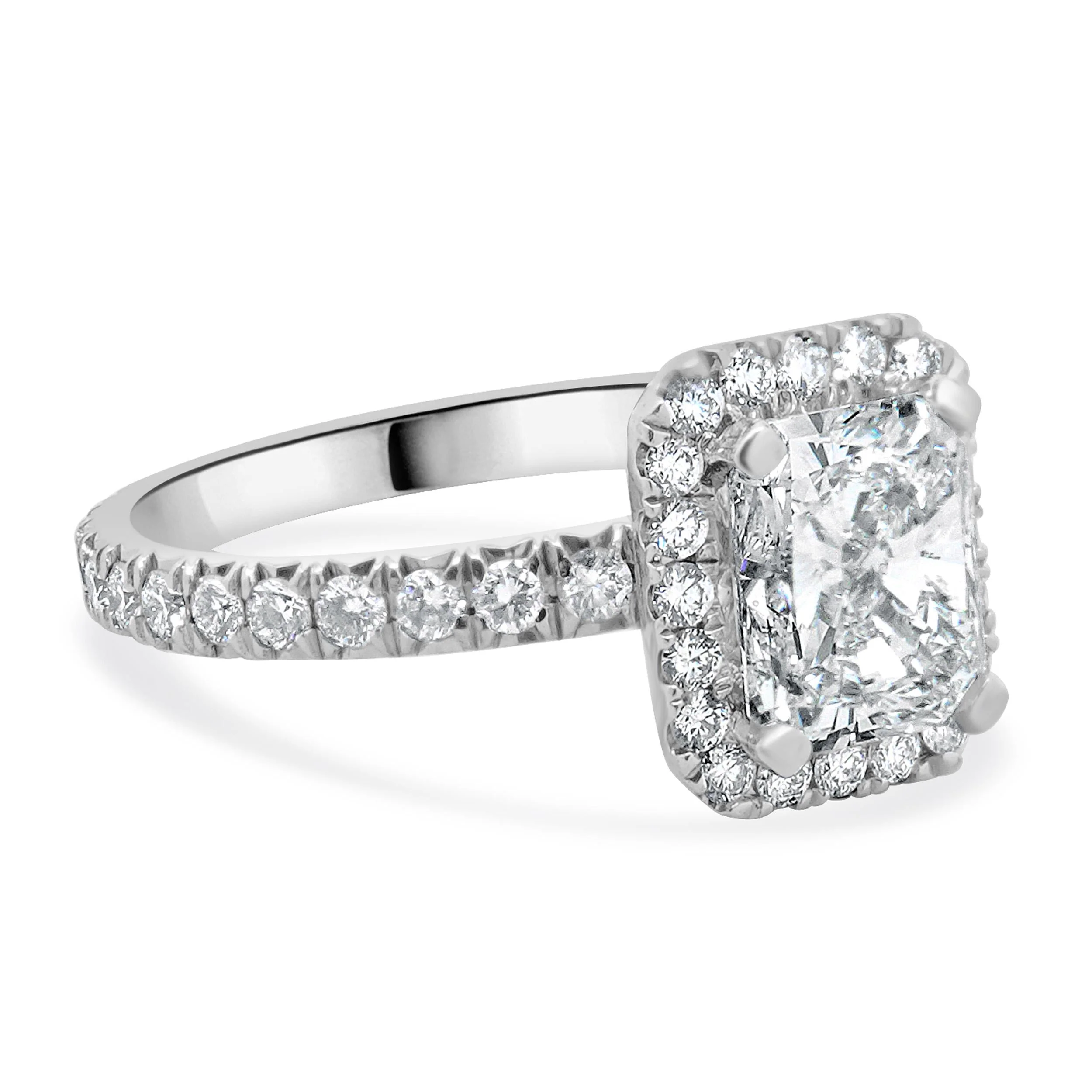 18 Karat White Gold Radiant Cut Diamond Engagement Ring - Image 4