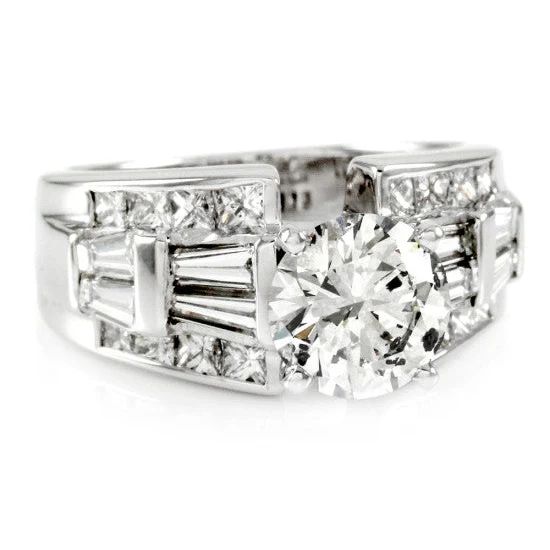 18K White Gold 2.06ct Round Brilliant Diamond Engagement Ring
