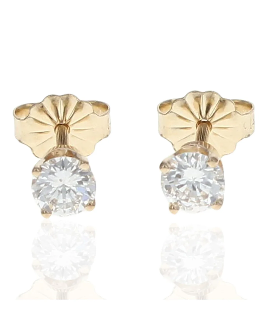4 Prong Round Diamond Studs
