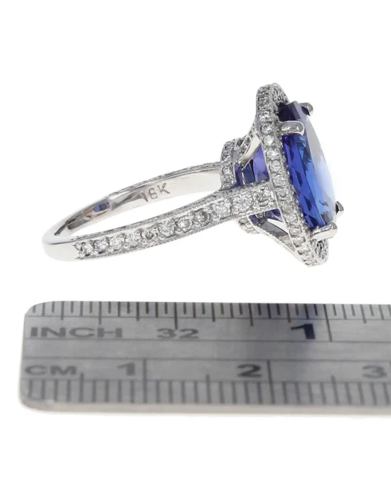 5.37ct Oval Tanzanite and Diamond Halo Ring - Image 3