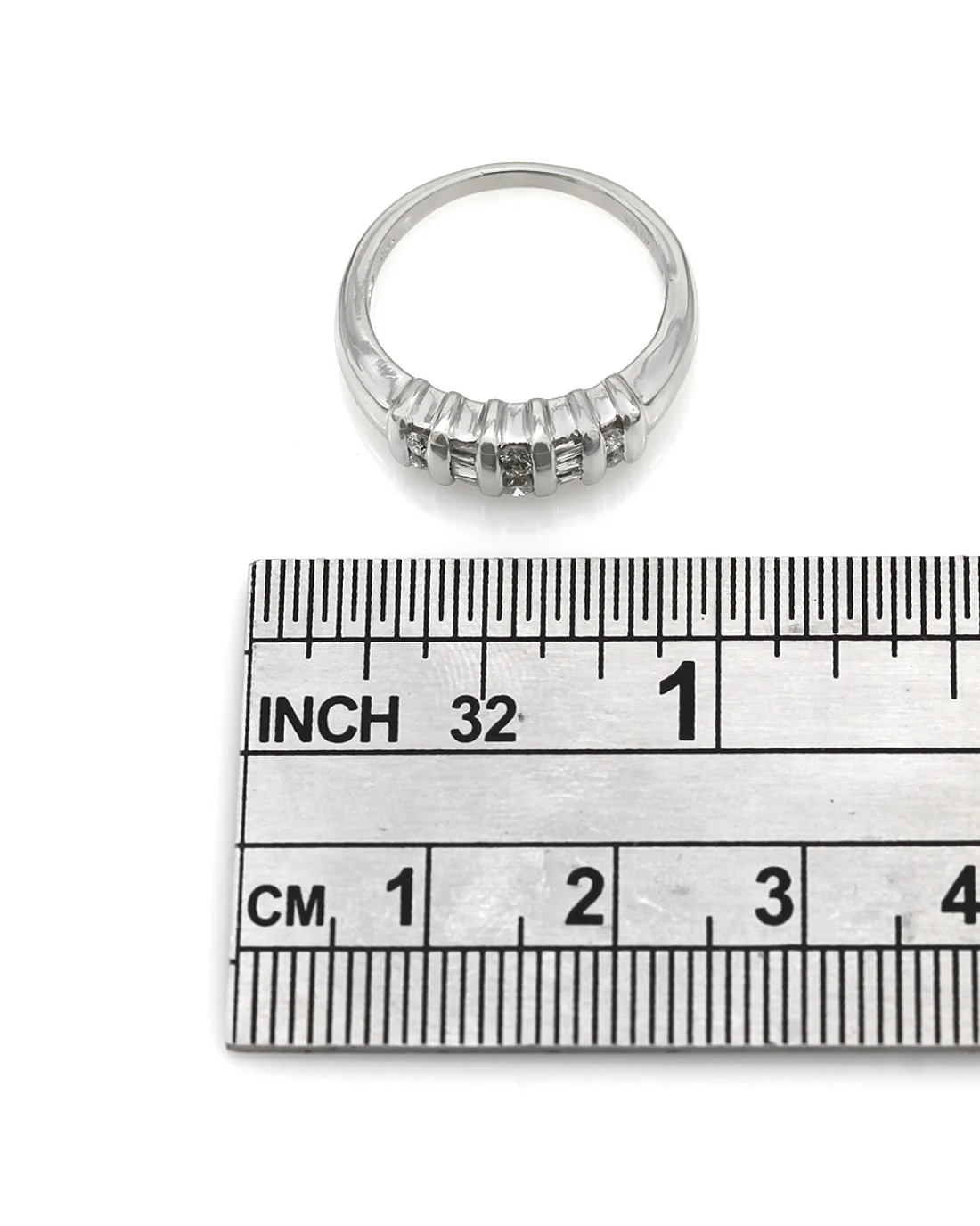 5 Row Alternating Round and Baguette Diamond Ring - Image 3