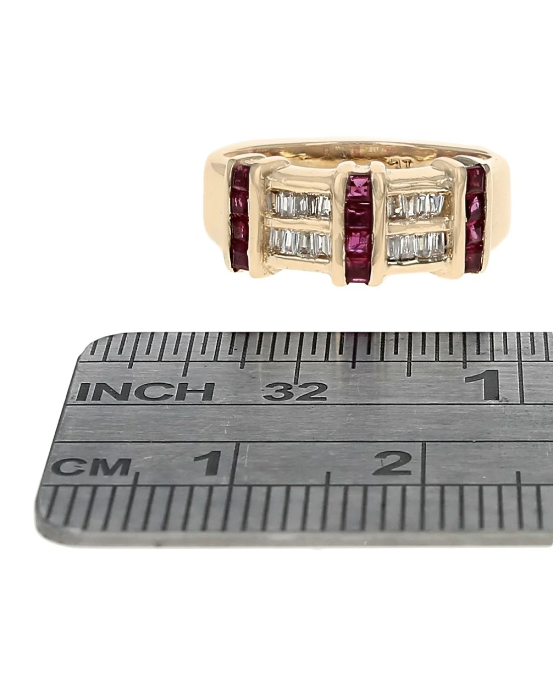 Alternating Ruby and Diamond Ring in Yellow Gold - Image 3