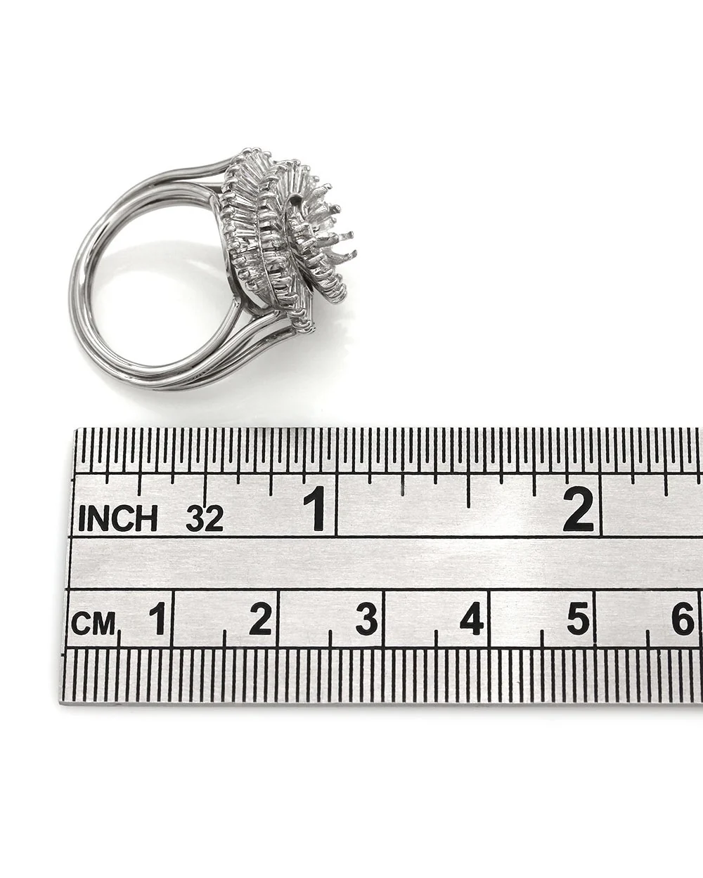 Baguette Diamond Spiral Engagement Ring Mounting in Platinum - Image 2