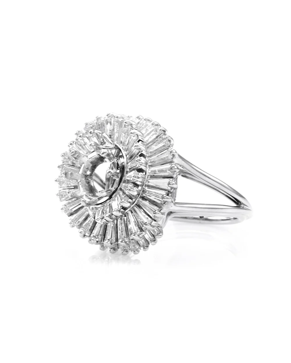 Baguette Diamond Spiral Engagement Ring Mounting in Platinum - Image 3