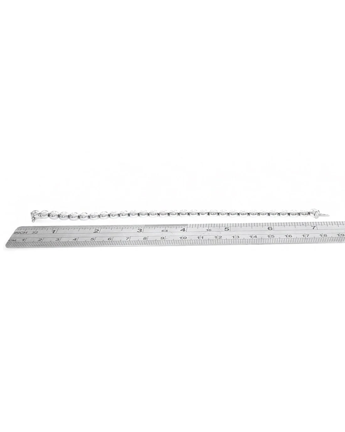 Bezel set Round Diamond Inline Bracelet - Image 3