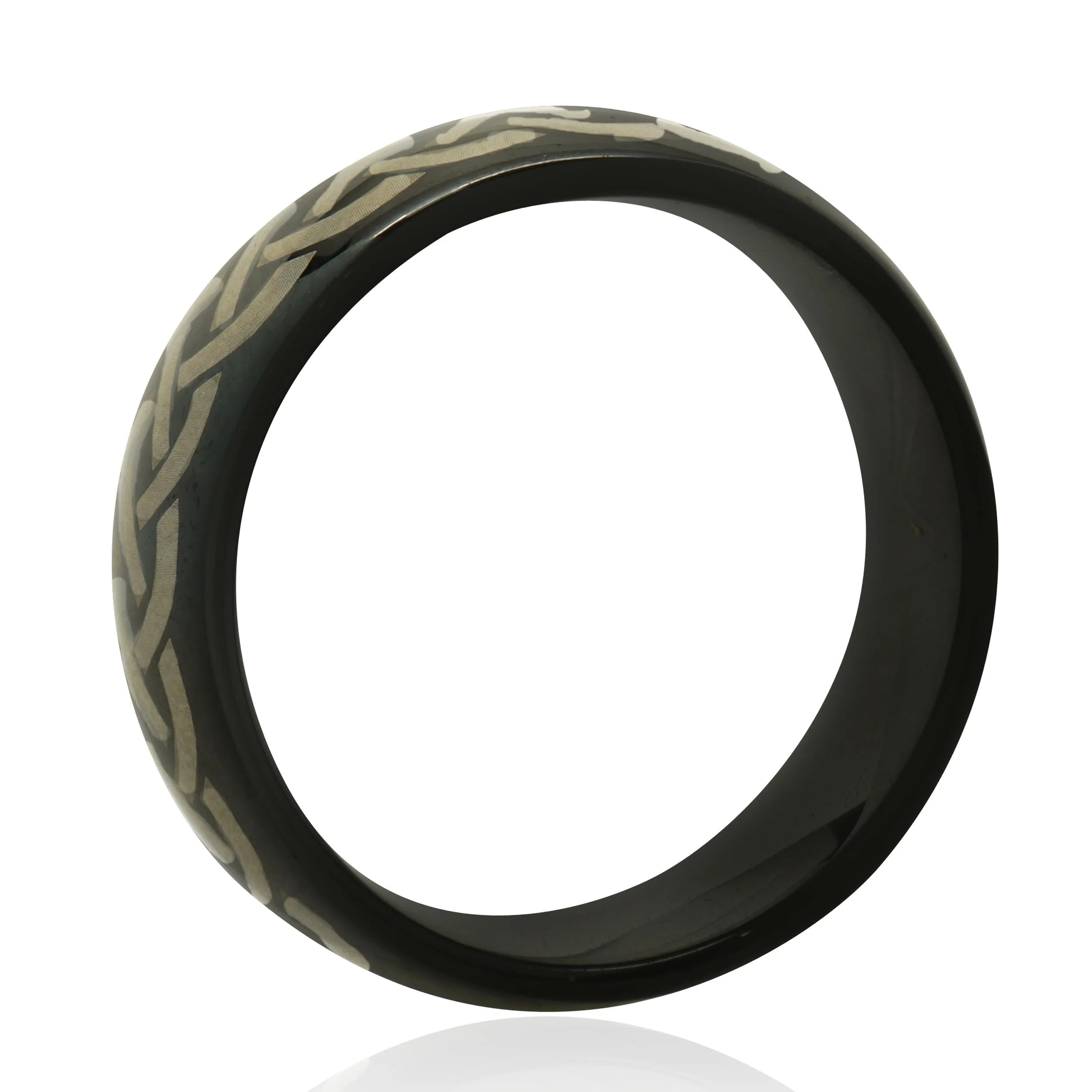 Black 8MM Tungsten Celtic Knot Ring - Image 3