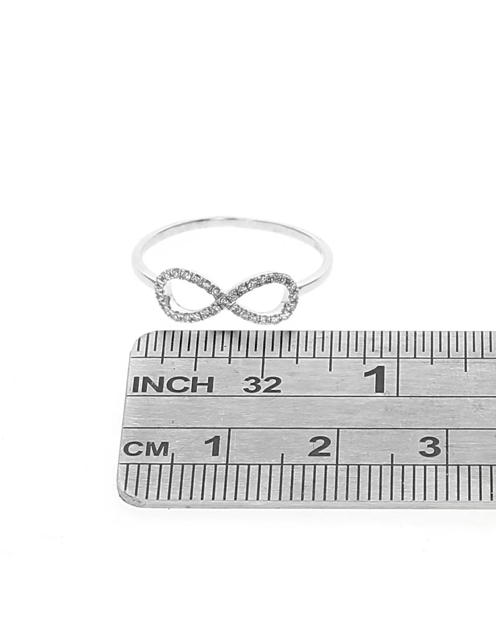 Diamond Infinity Ring in White Gold - Image 3