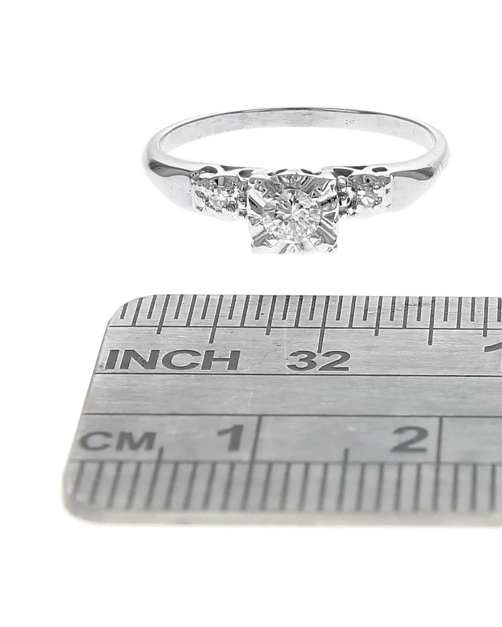 Diamond Vintage Style Engagement Ring in White Gold - Image 3
