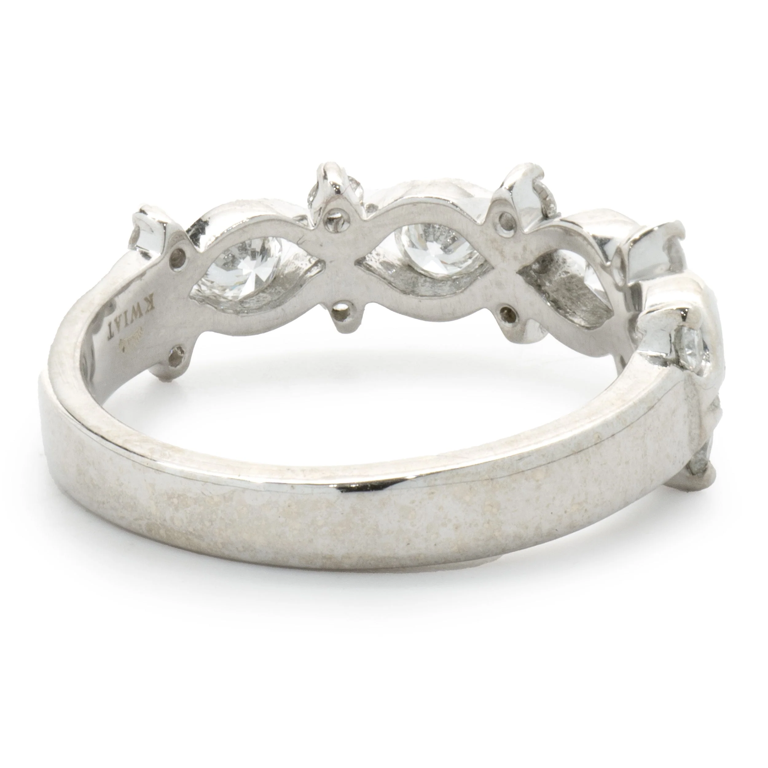 Kwiat 18 Karat White Gold Diamond Floral Band - Image 3