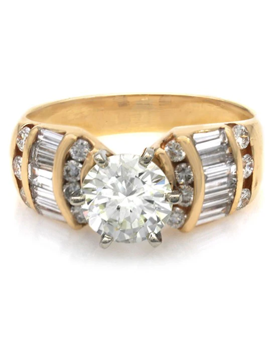 Mixed Cut Diamond Ring in Yellow Gold - Image 2