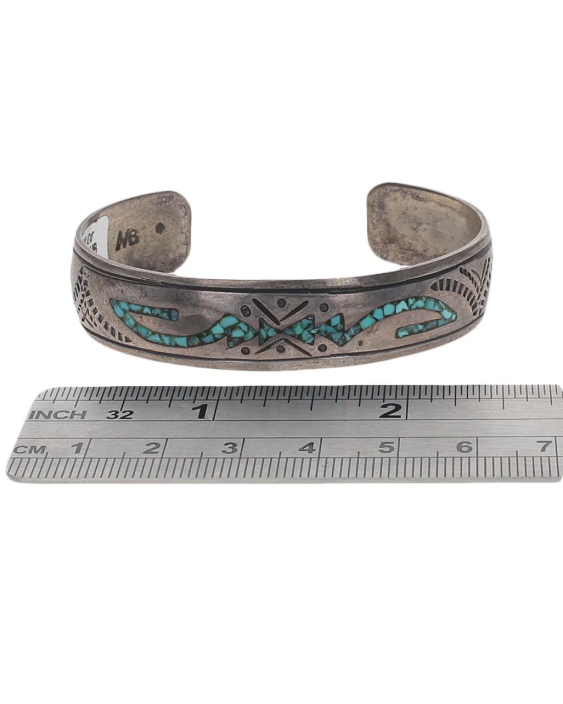 Navajo Signed MB Sterling Silver Turquoise Chip Inlay Bracelet - Image 4