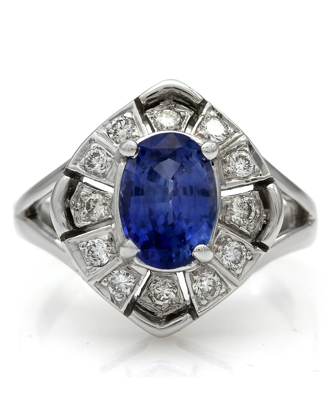 Oval Sapphire and Diamond Fashion Ring - Image 2