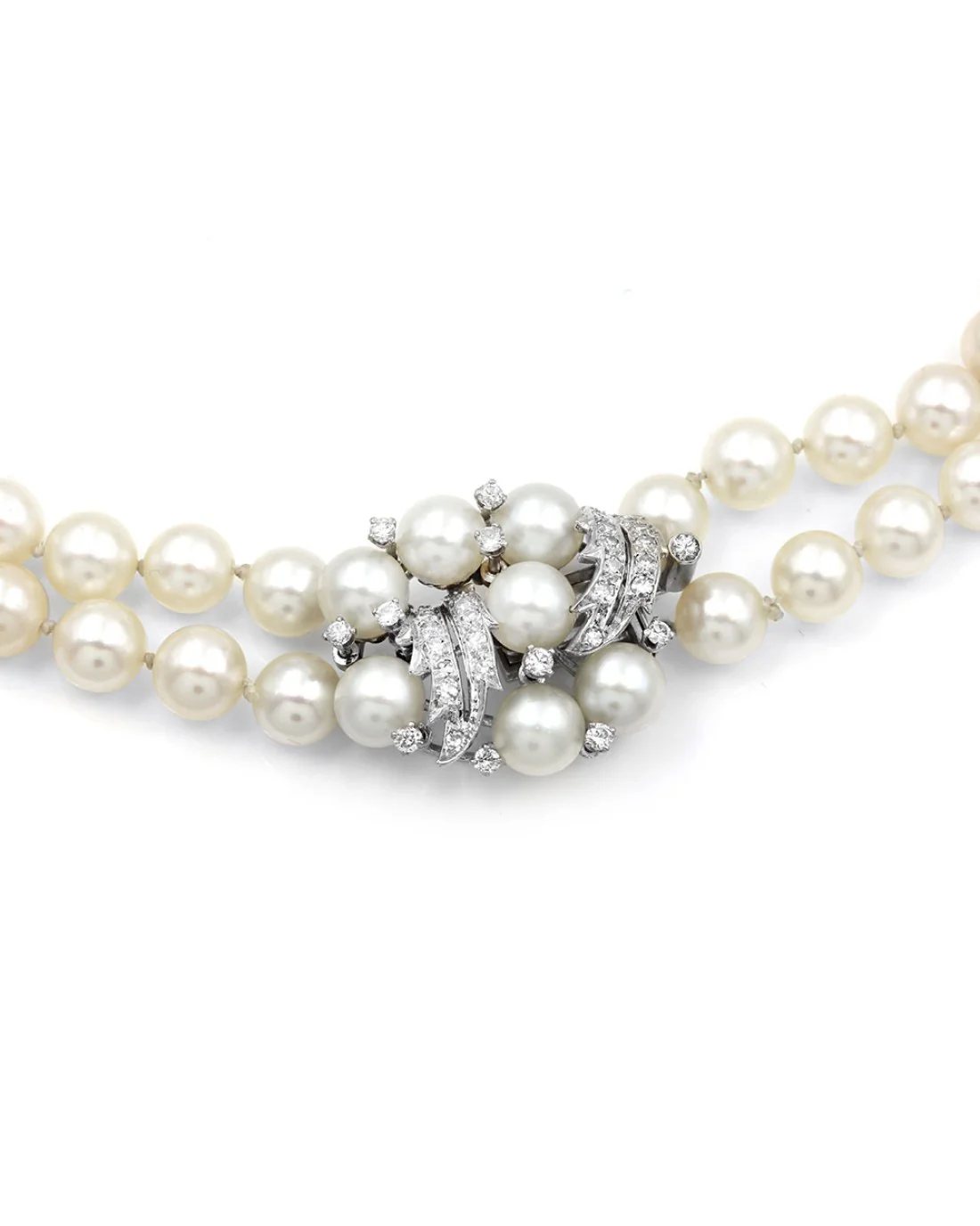 Pearl Necklace with Diamond Clasp in Gold - Image 2