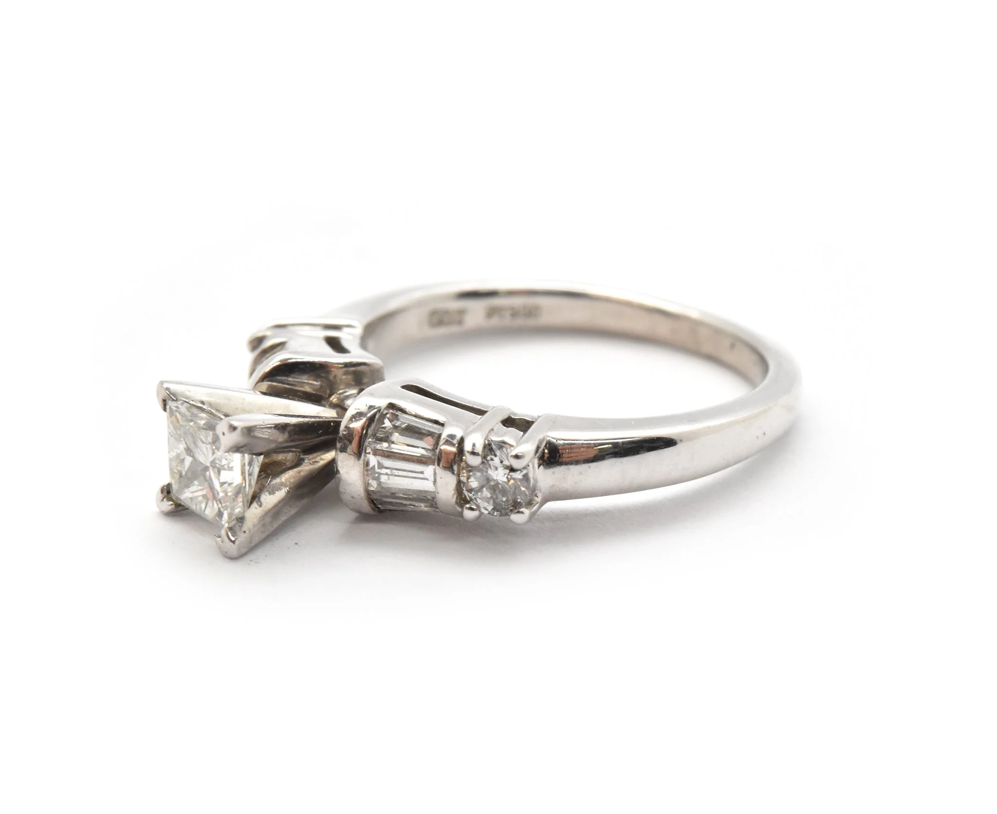 Princess Cut 0.40 Carat Diamond Platinum Engagement Ring - Image 3