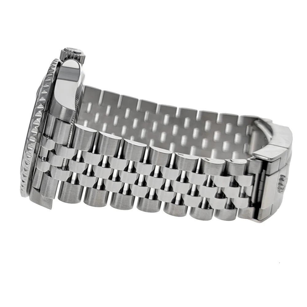 Rolex GMT-Master II 40mm Stainless Steel Batgirl 2021 126710BLNR - Image 4