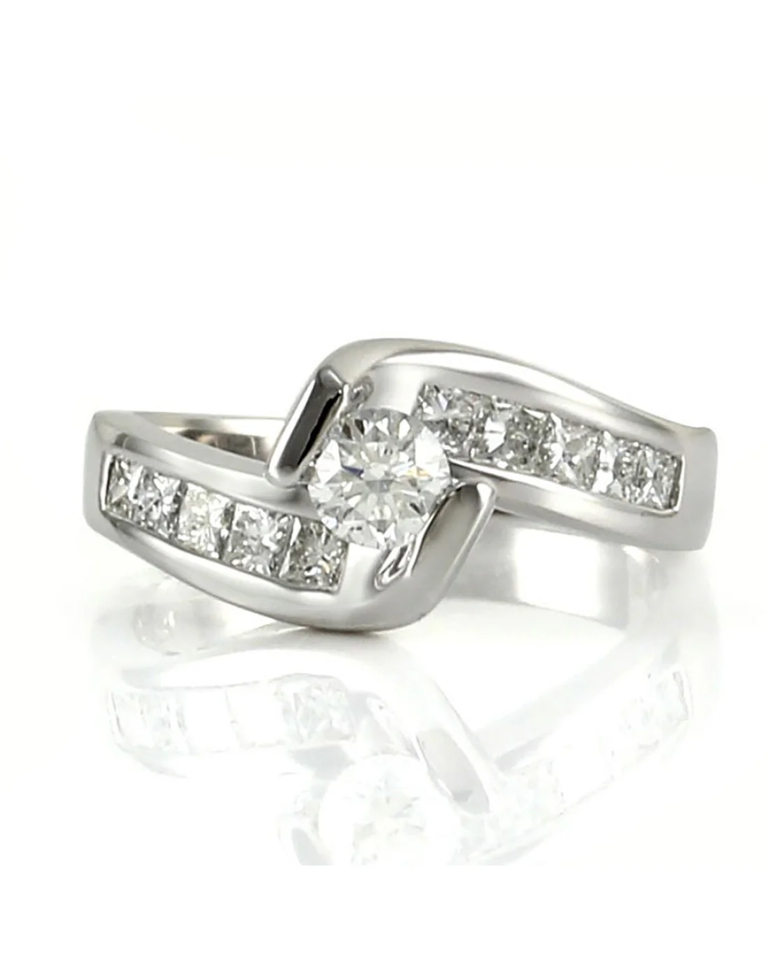 Round and Princess Cut Diamond Bypass Ring - Image 2