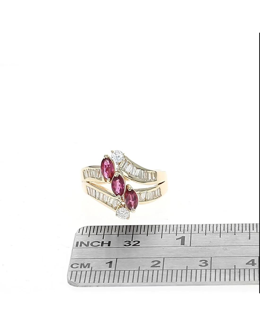 Ruby and Diamond Split Shank Ring in Yellow Gold - Image 3