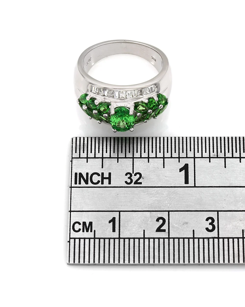Tsavorite and Diamond Ring in Gold - Image 3