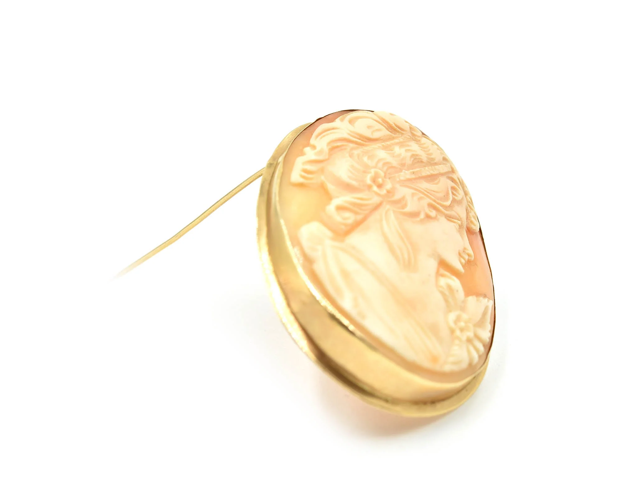 Vintage 14k Yellow Gold Shell Cameo Pin/Pendant, 9.3 Grams - Image 4